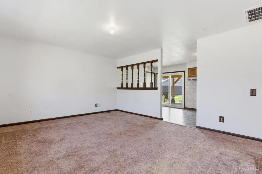 1861 Nebraska Drive, Xenia, OH 45385 - #3