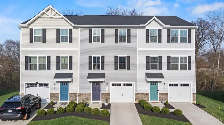 9862 Dunlap Drive, Colerain, OH 45251 - #2