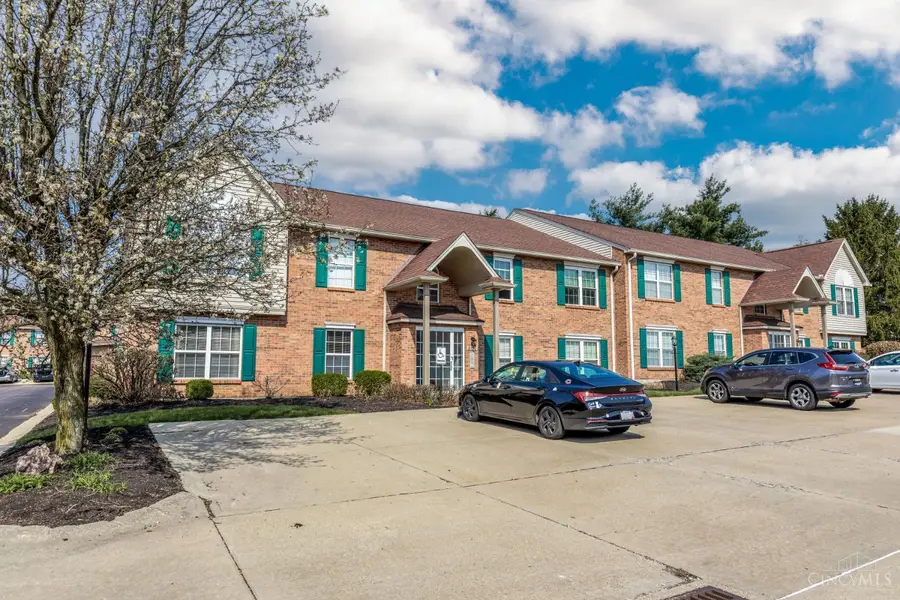 8790 Carrousel Park Circle #141, Colerain, OH 45251 - #2