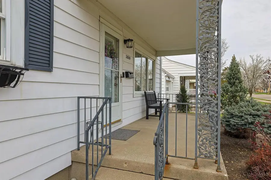 3865 Arlington Avenue, Hamilton, OH 45015 - #3