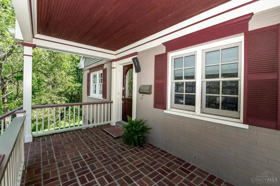 3507 Aultwoods Lane, Cincinnati, OH 45208 - #2