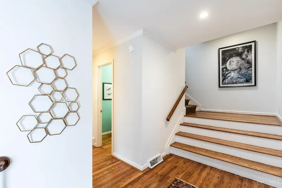 3675 Traskwood Circle, Cincinnati, OH 45208 - #3