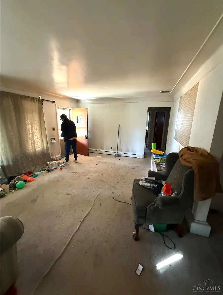 8754 Monsanto Drive, Finneytown, OH 45231 - #3