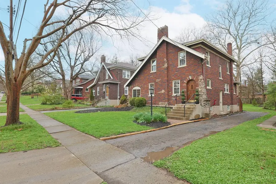1568 Wittekind Terrace, Cincinnati, OH 45224 - #2