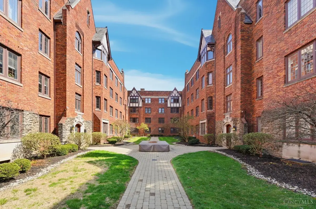 2324 Park Avenue #24, Cincinnati, OH 45206 - #1