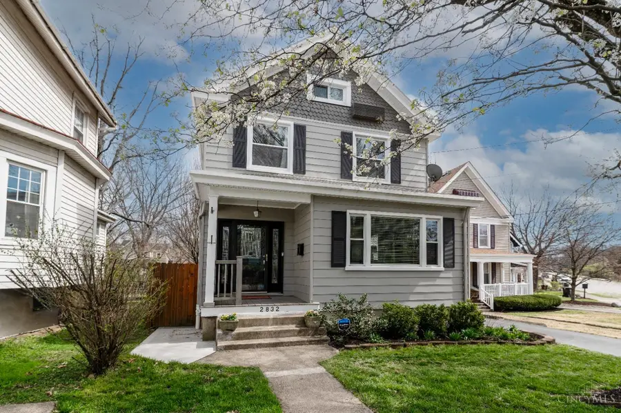 2832 Linwood Avenue, Cincinnati, OH 45208 - #2