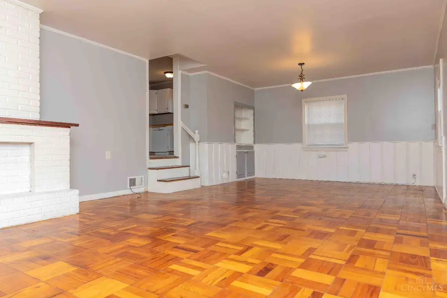 6785 Marvin Avenue, North College Hill, OH 45224 - #2