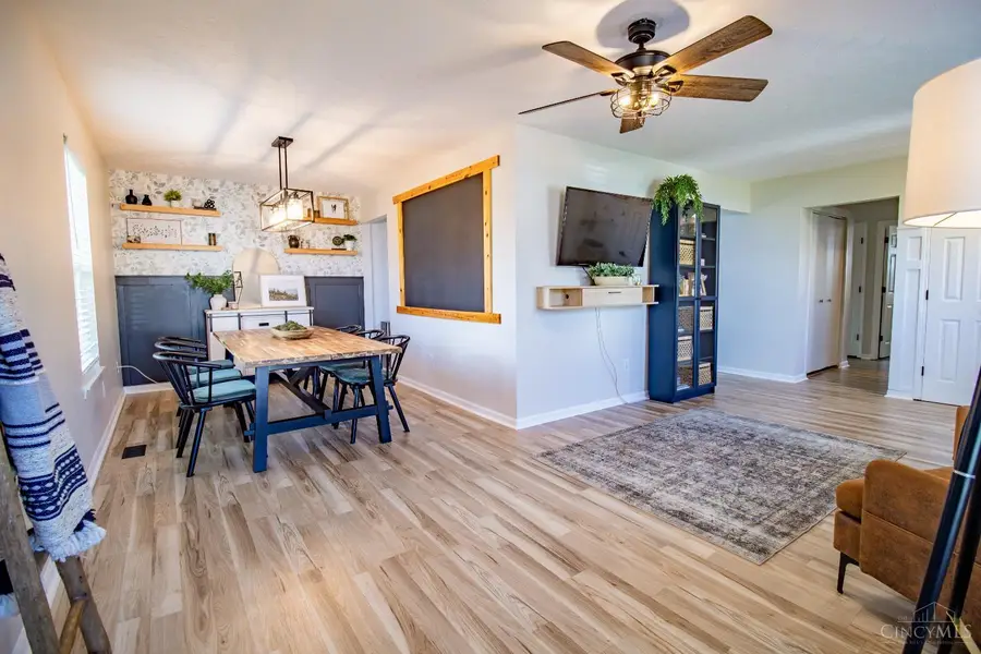 375 Woodsdale Drive, Monroe, OH 45050 - #3