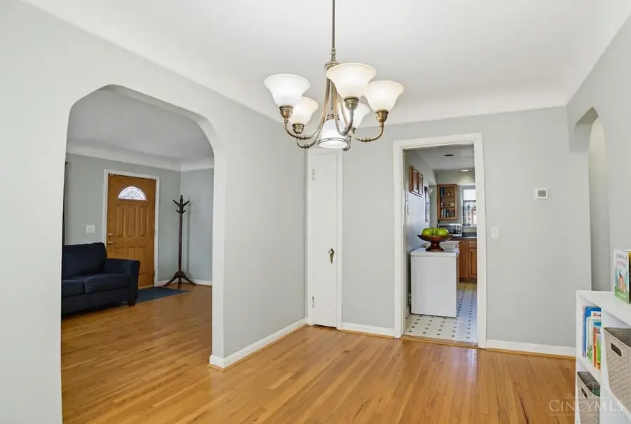 2034 Sundale Avenue, Cincinnati, OH 45239 - #2