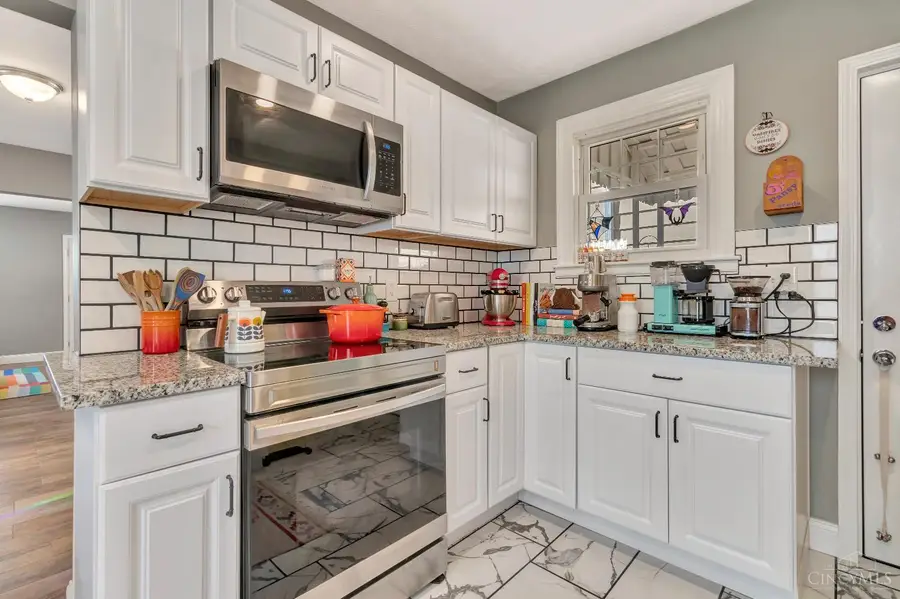 710 E Ross Avenue, Saint Bernard, OH 45217 - #3