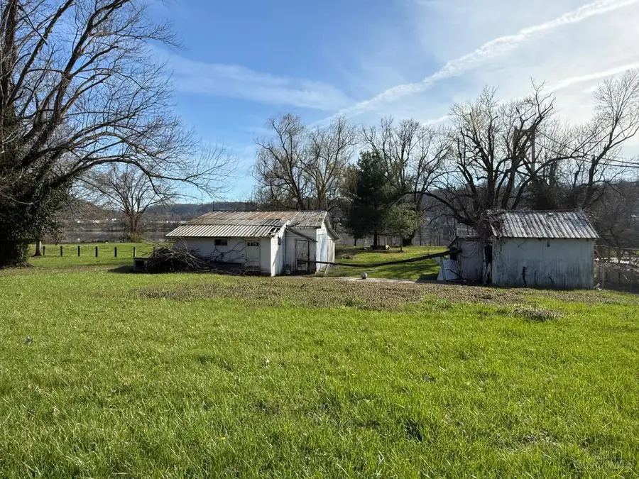 575 High Street, Aberdeen, OH 45101 - #3