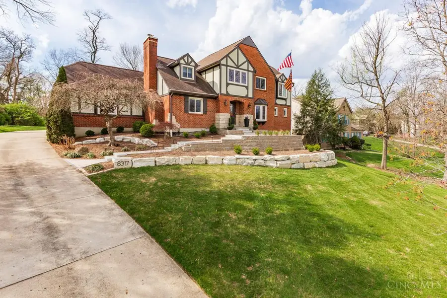 8317 Jakaro Drive, Anderson, OH 45255 - #2