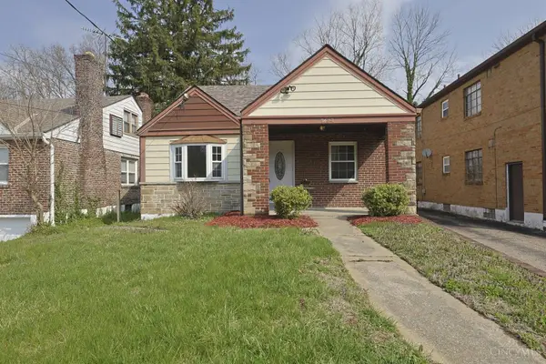 2652 Cedarbrook Drive, Cincinnati, OH 45237