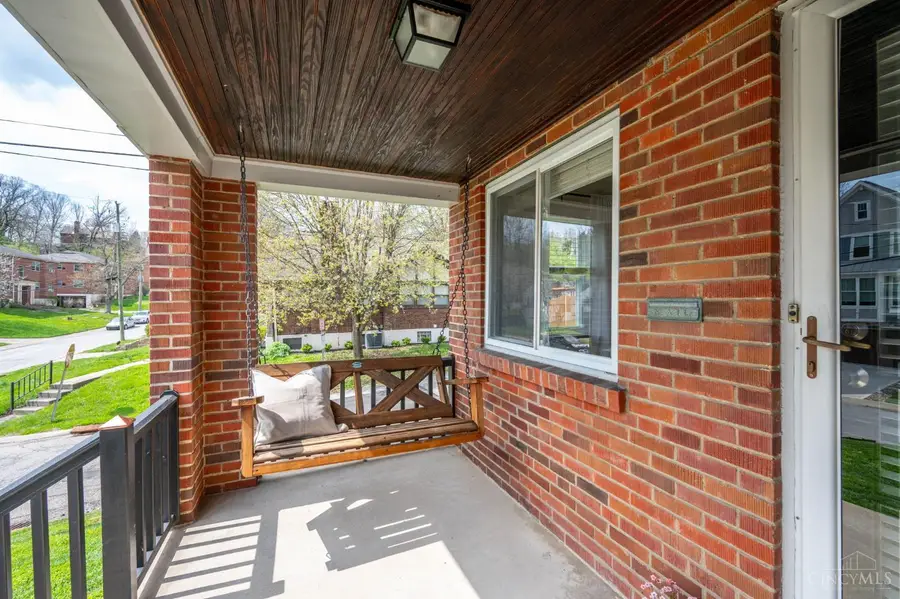 3102 Kinmont Street, Cincinnati, OH 45208 - #3
