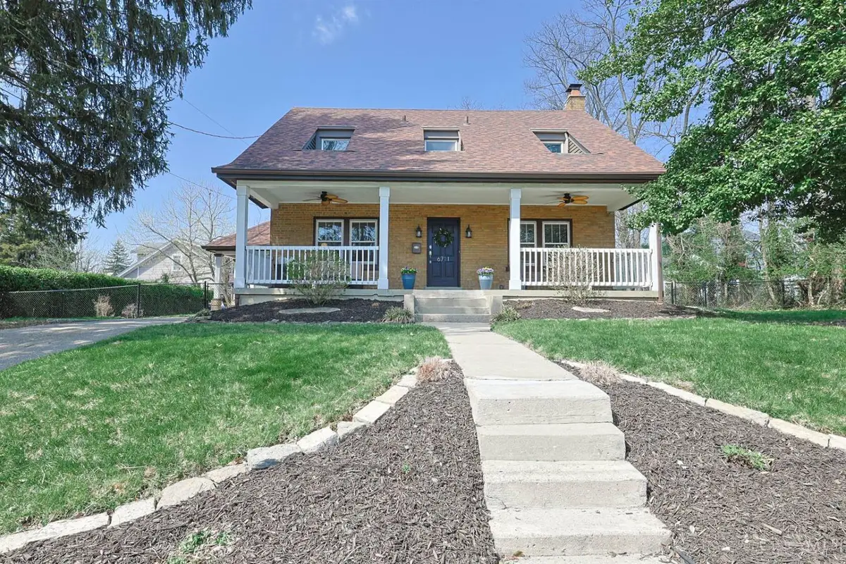 6711 Alpine Avenue, Silverton, OH 45236 - #1