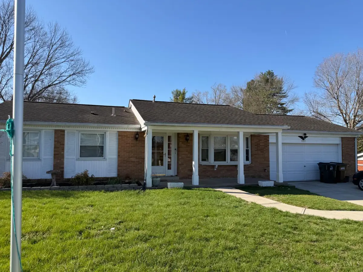 7527 Red Robin Street, Franklin, OH 45005 - #1