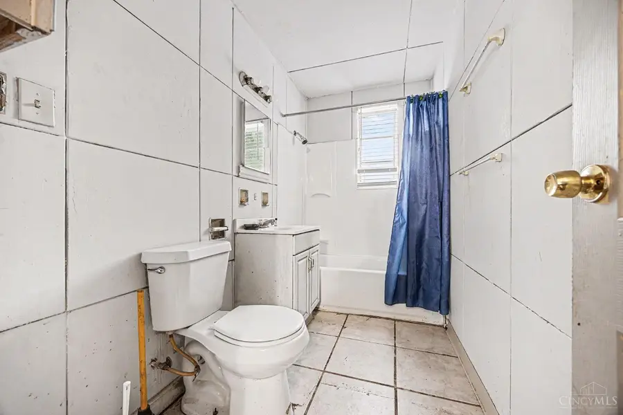 3321 Glenway Avenue, Cincinnati, OH 45205 - #3