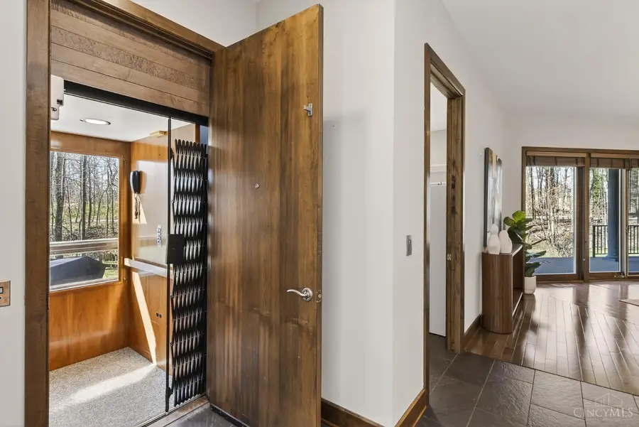 9550 Tall Trail, The Village Of Indian Hill, OH 45242 - #3