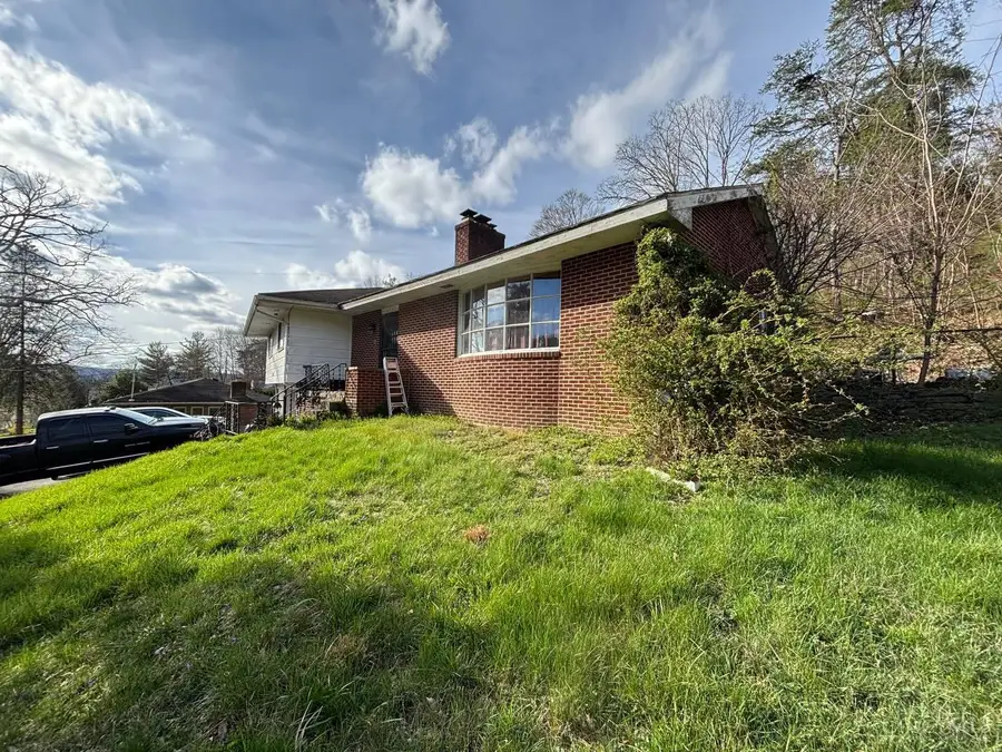 1681 Rosemount Road, Portsmouth, OH 45662 - #3