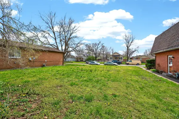 705 Eighteenth Avenue, Middletown, OH 45044