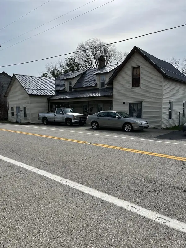 2086 St Rt 131, Salem Twp, OH 45133