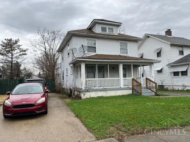 445 Sandhurst Drive, Dayton, OH 45405 - #3