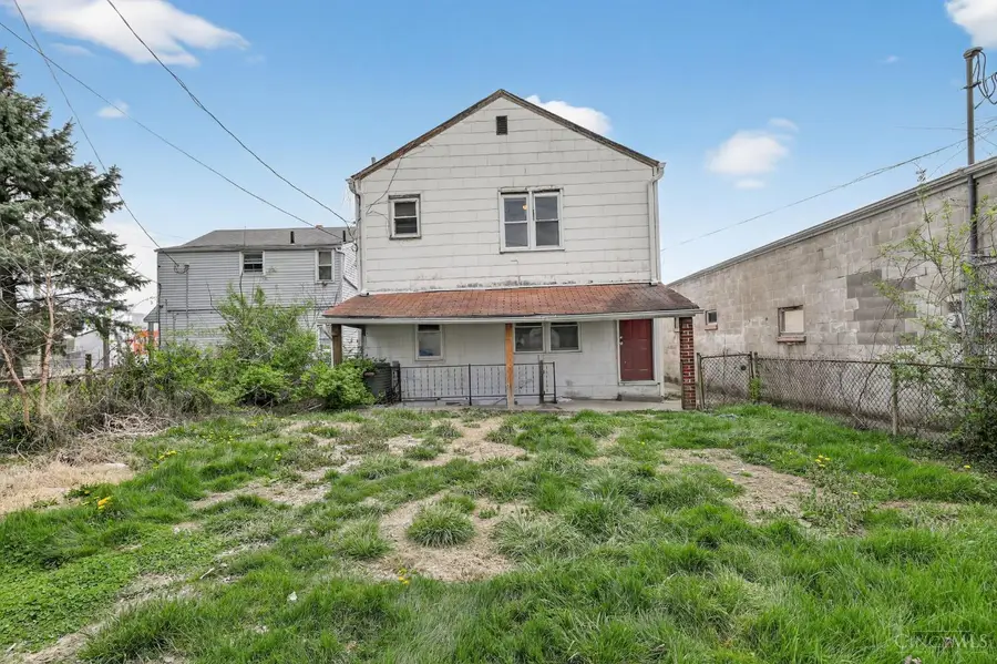 925 Ross Avenue, Hamilton, OH 45013 - #3