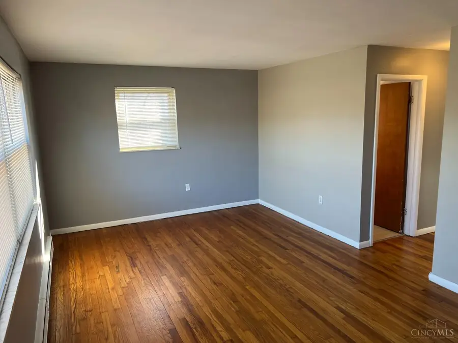 1002 Winfield Avenue, Cincinnati, OH 45205 - #2