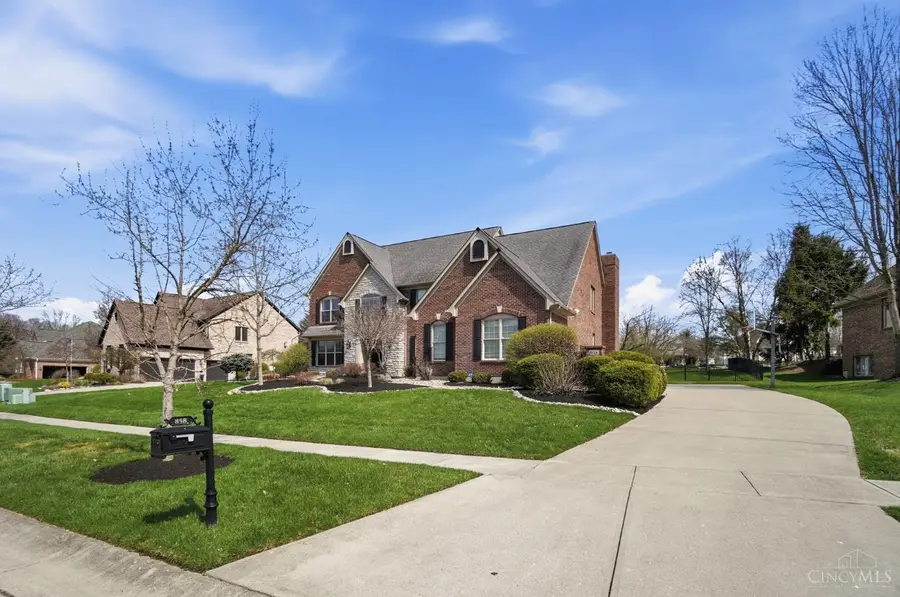 858 River Forest Drive, Warren, OH 45039 - #3