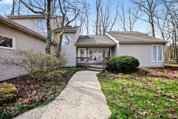 3237 South Cove Court, Deerfield Twp., OH 45039