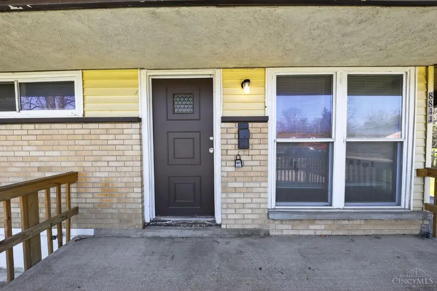 8844 Ebro Court, Finneytown, OH 45231 - #3