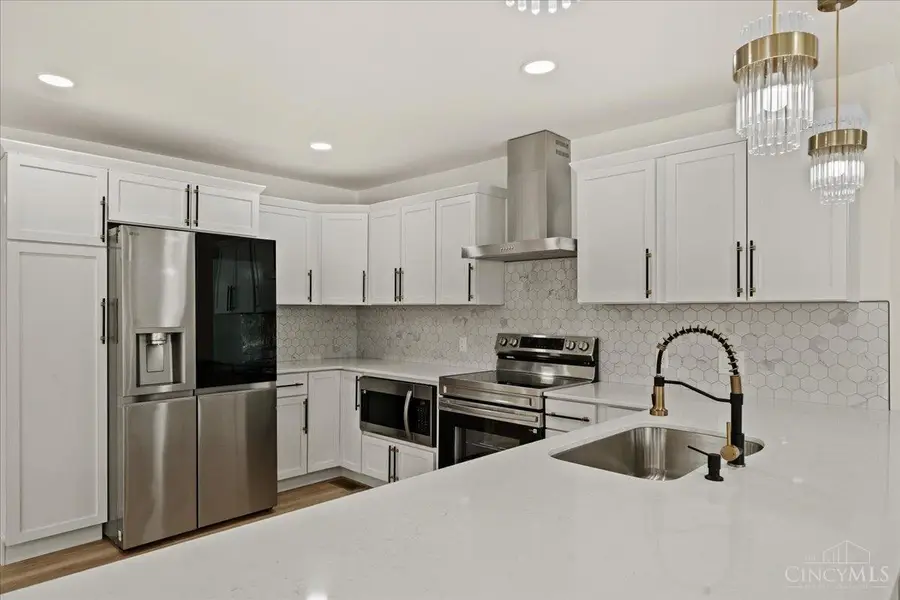 9197 Long Lane, Springfield, OH 45231 - #3