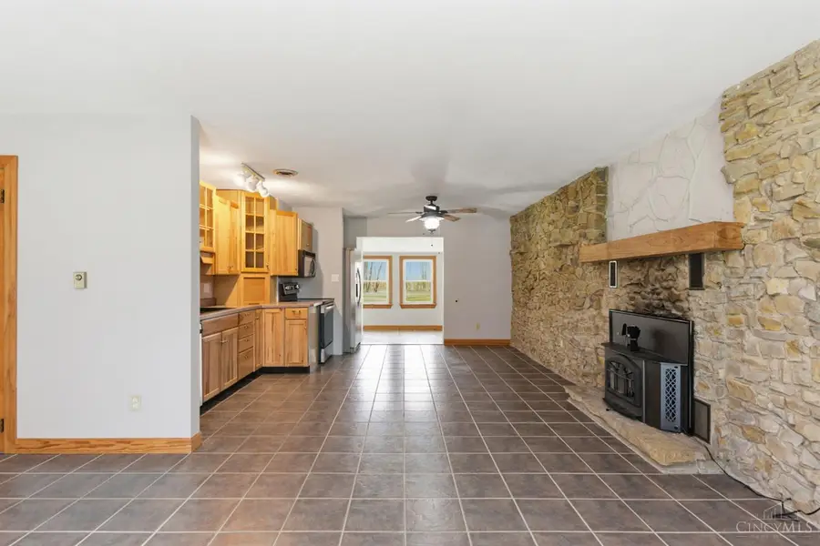 6478 E Lake Shore Drive, Hillsboro, OH 45133 - #3