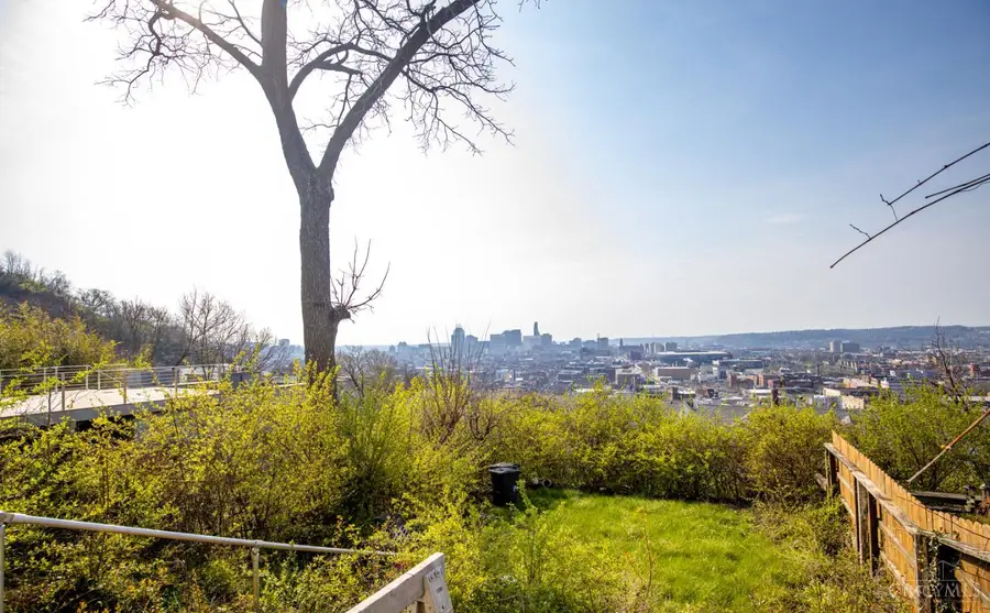 241 Klotter Avenue, Cincinnati, OH 45219 - #3