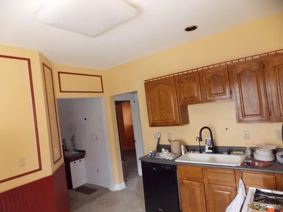 3940 Delmar Avenue, Cheviot, OH 45211 - #3