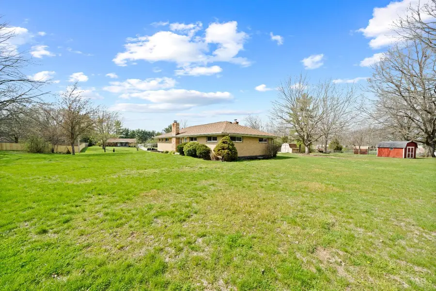 200 Woodland Road, Mason, OH 45040 - #2