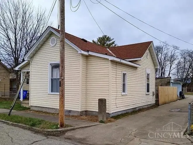 422 S Thirteenth Street, Hamilton, OH 45011 - #3