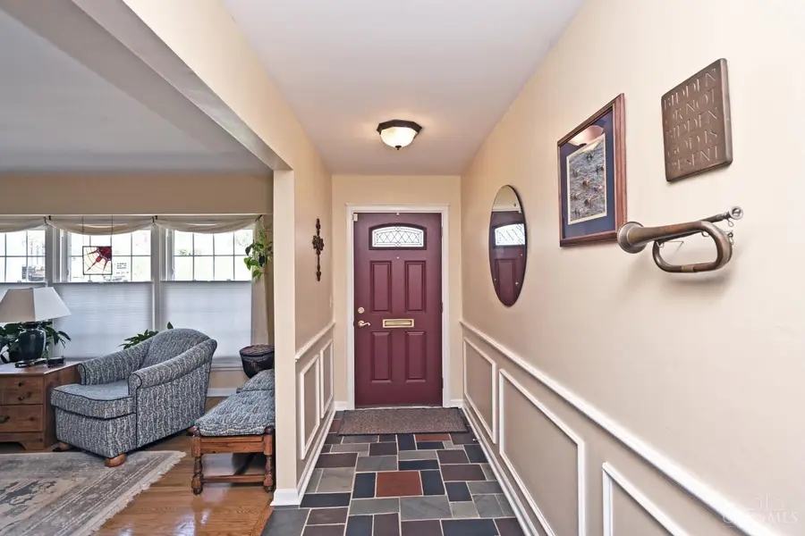 2515 Fairhill Drive, Cincinnati, OH 45239 - #3