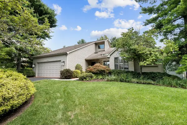 107 Bentwood Court, Blue Ash, OH 45241