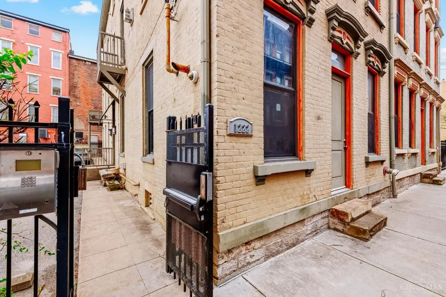 1222 Republic Street #2, Cincinnati, OH 45202 - #3