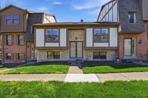 2 Fairgreen Circle, Fairfield, OH 45014