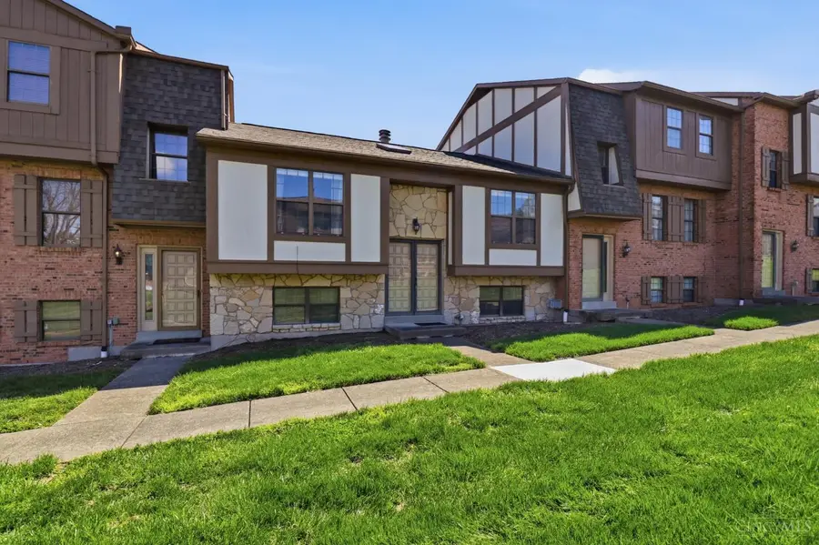 2 Fairgreen Circle, Fairfield, OH 45014 - #3