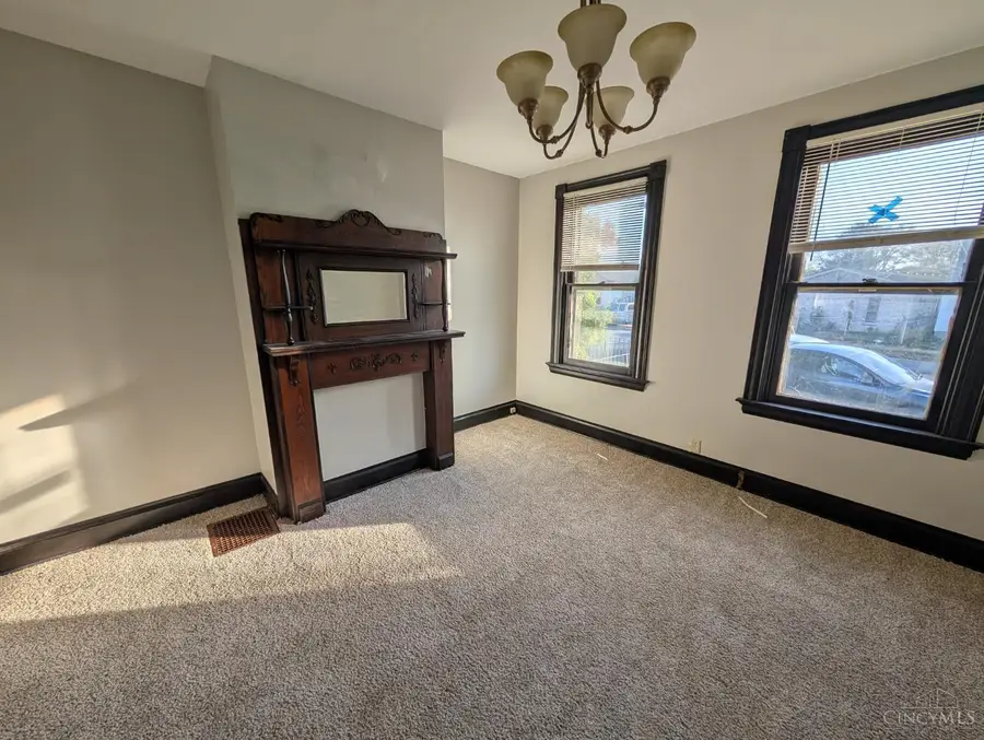 1833 Pleasant Avenue, Hamilton, OH 45015 - #2