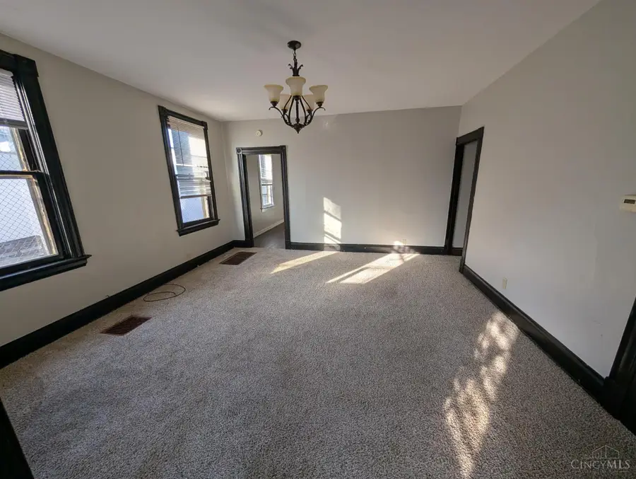 1833 Pleasant Avenue, Hamilton, OH 45015 - #3