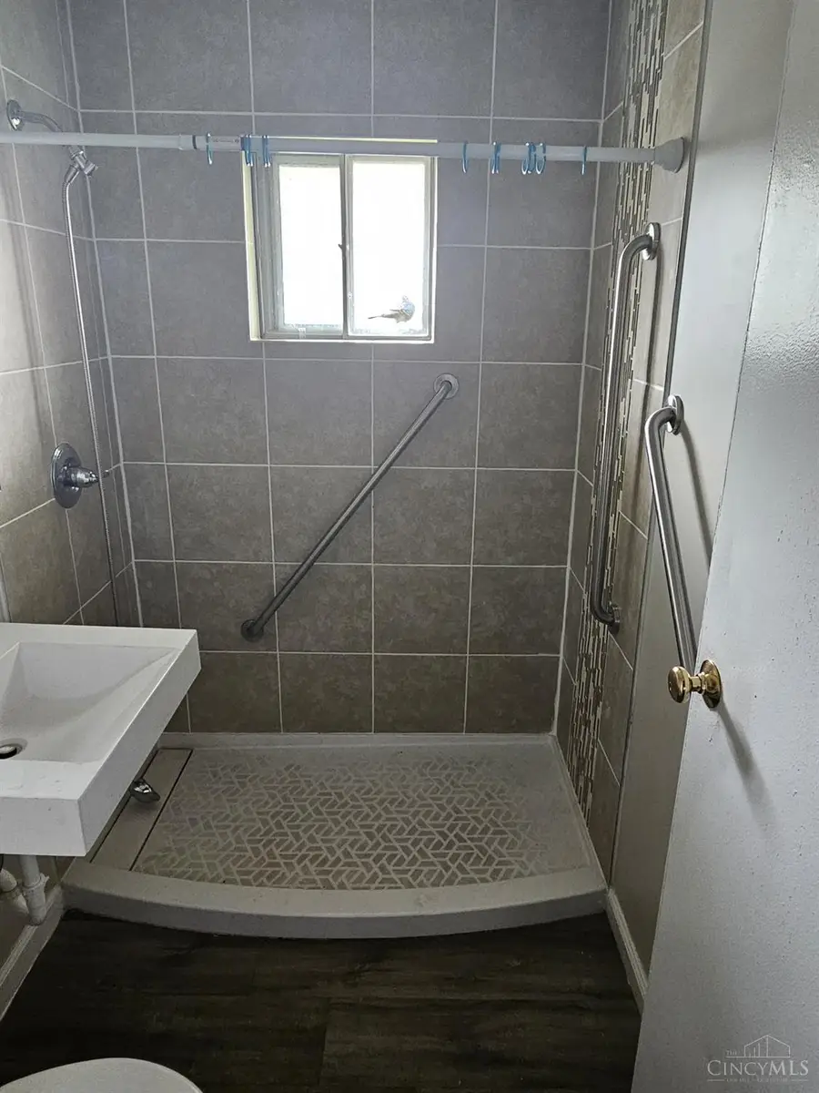 1275 Frost Court, Finneytown, OH 45231 - #3