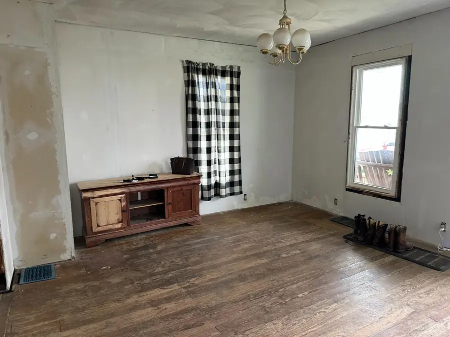 206 Broadway Street S, Lynchburg, OH 45142 - #2