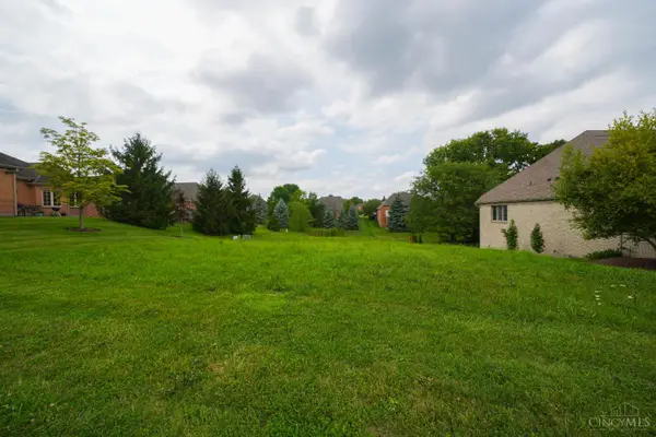 6867 Rose Glen Drive, Miamisburg, OH 45459