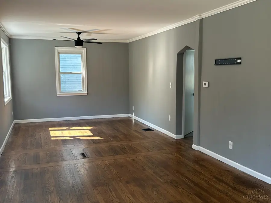 513 Enright Avenue, Cincinnati, OH 45205 - #2