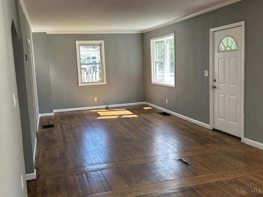 513 Enright Avenue, Cincinnati, OH 45205 - #3