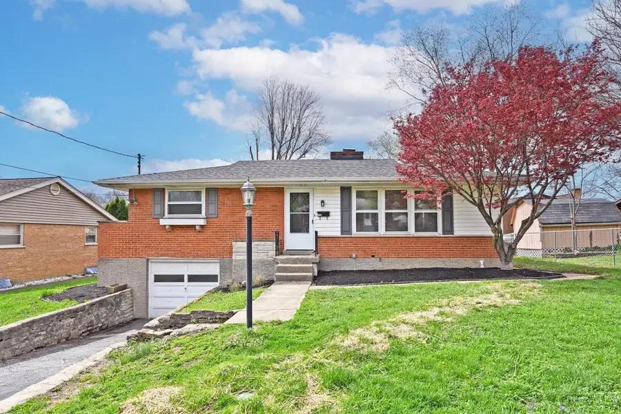 117 Waxwing Drive, Reading, OH 45215 - #2